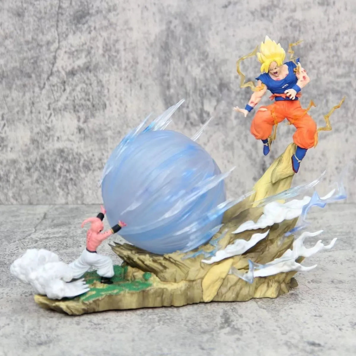 Goku Vs Kid Buu Figur 22cm - Dragon Ball Z